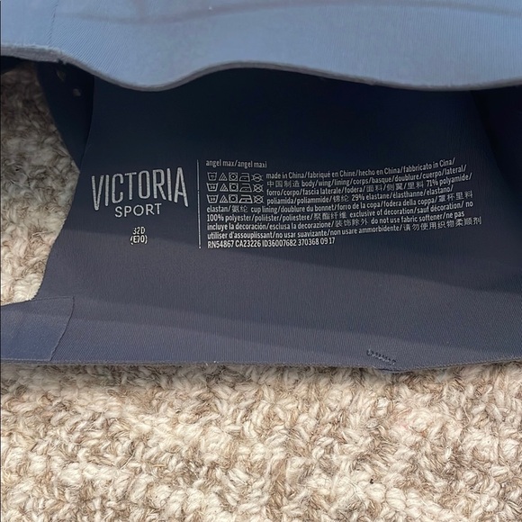 New Women's VICTORIA SECRET SPORT Set - Blue and Pink. Sz 32D/Large - Picture 6 of 7